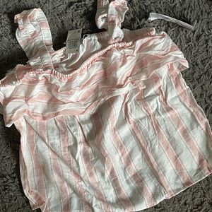 NWT: Younique Ruffle Trim Tank size M